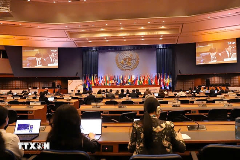 Vietnam affirms top priority to sci-tech development, digital transformation